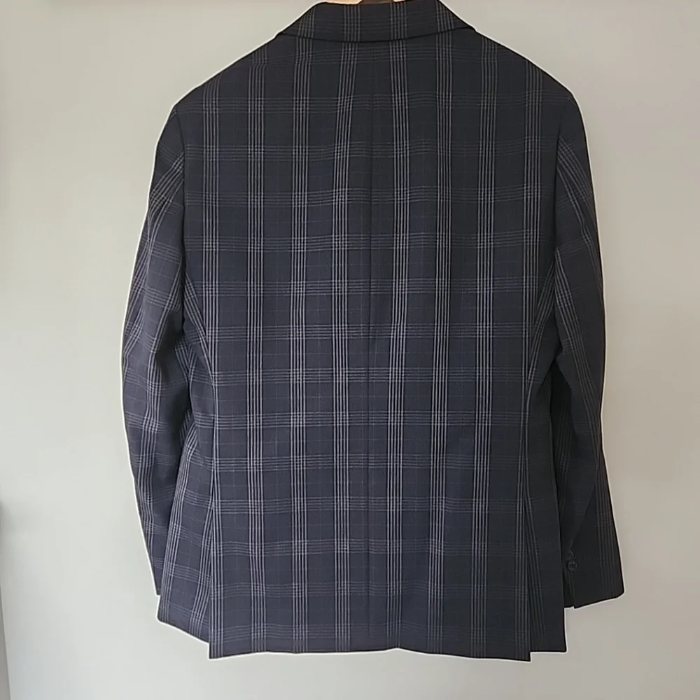 Tallia Men's 2-Pc Suit 42R Navy Gray Burgundy Plaid Wool Blend Blazer & Vest